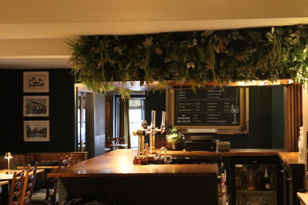 Kirton in Lindsey The George Hotel מראה חיצוני תמונה
