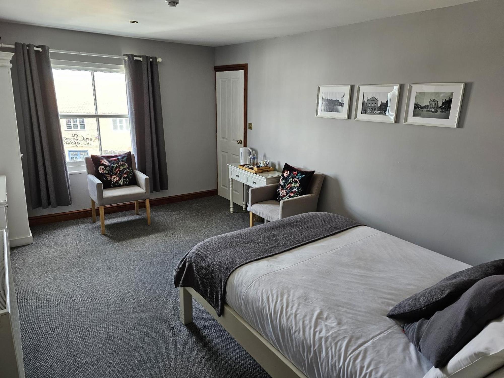 Kirton in Lindsey The George Hotel חדר תמונה