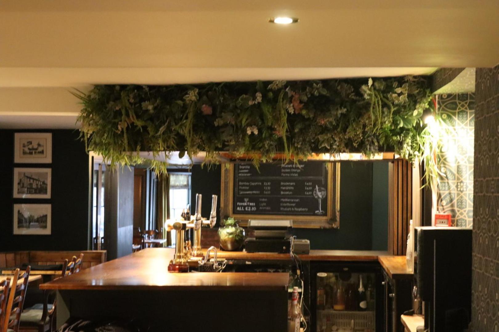 Kirton in Lindsey The George Hotel מראה חיצוני תמונה